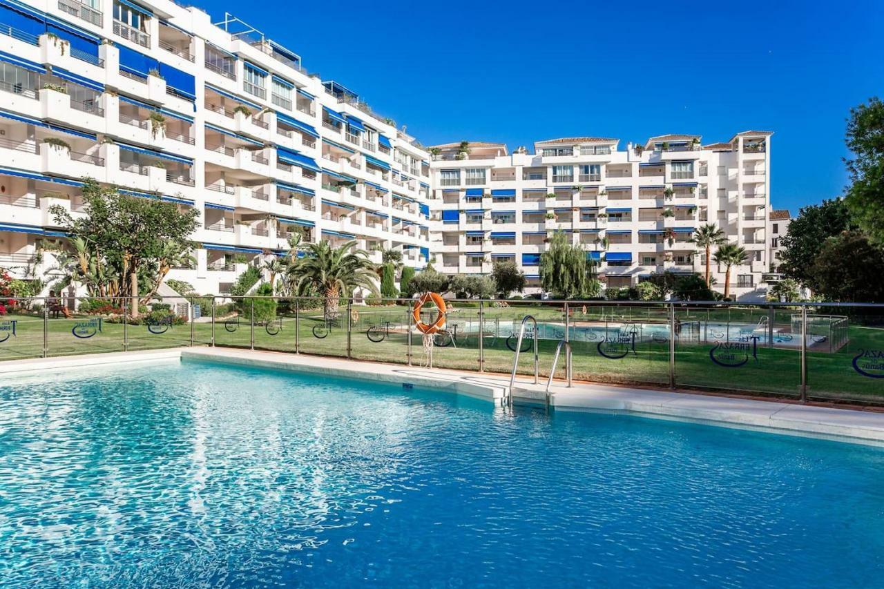 By Riva - Incredible, Stylish 2 Bedroom Apt In Puerto Banus Gardens Marbella Bagian luar foto